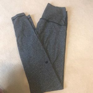 Lulu lemon size 8 yoga pants